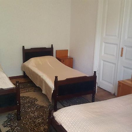 Firuza Hostel Borjomi Eksteriør billede